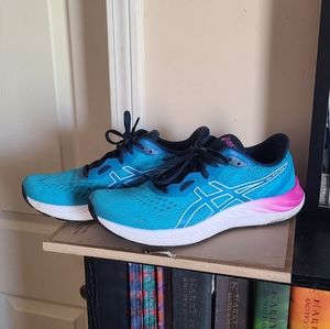 COPY - Asics Gel-Excite 8